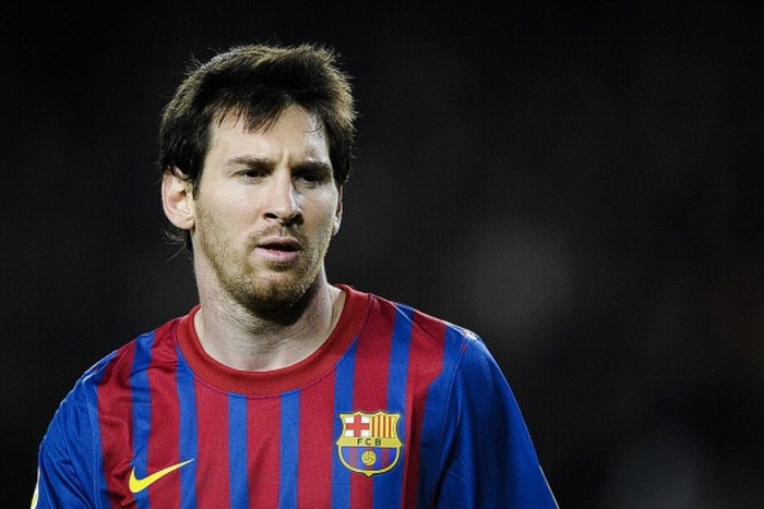 3. Lionel Messi: Quả bóng Vàng 2012 đã ghi 36 bàn cho Barcelona ở 4 giải đấu khác nhau, trong đó có 27 bàn ở La Liga. Từ tháng 11 tới nay, Messi đã có 7 cú đúp, nhưng anh mới có 1 hat-trick mùa giải này trước Deportivo ngày 20/10/2012.